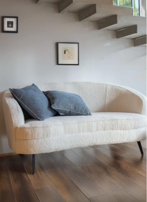 Sofá Mia 141x71x77cm